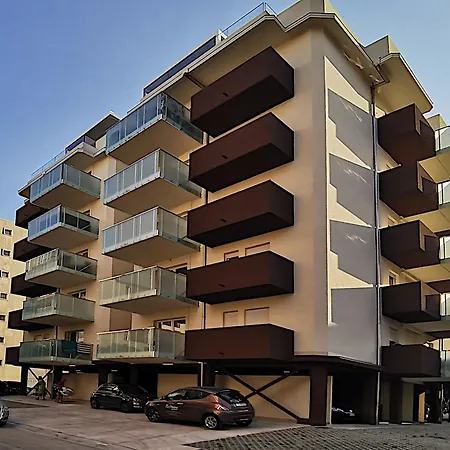 Life Apartment